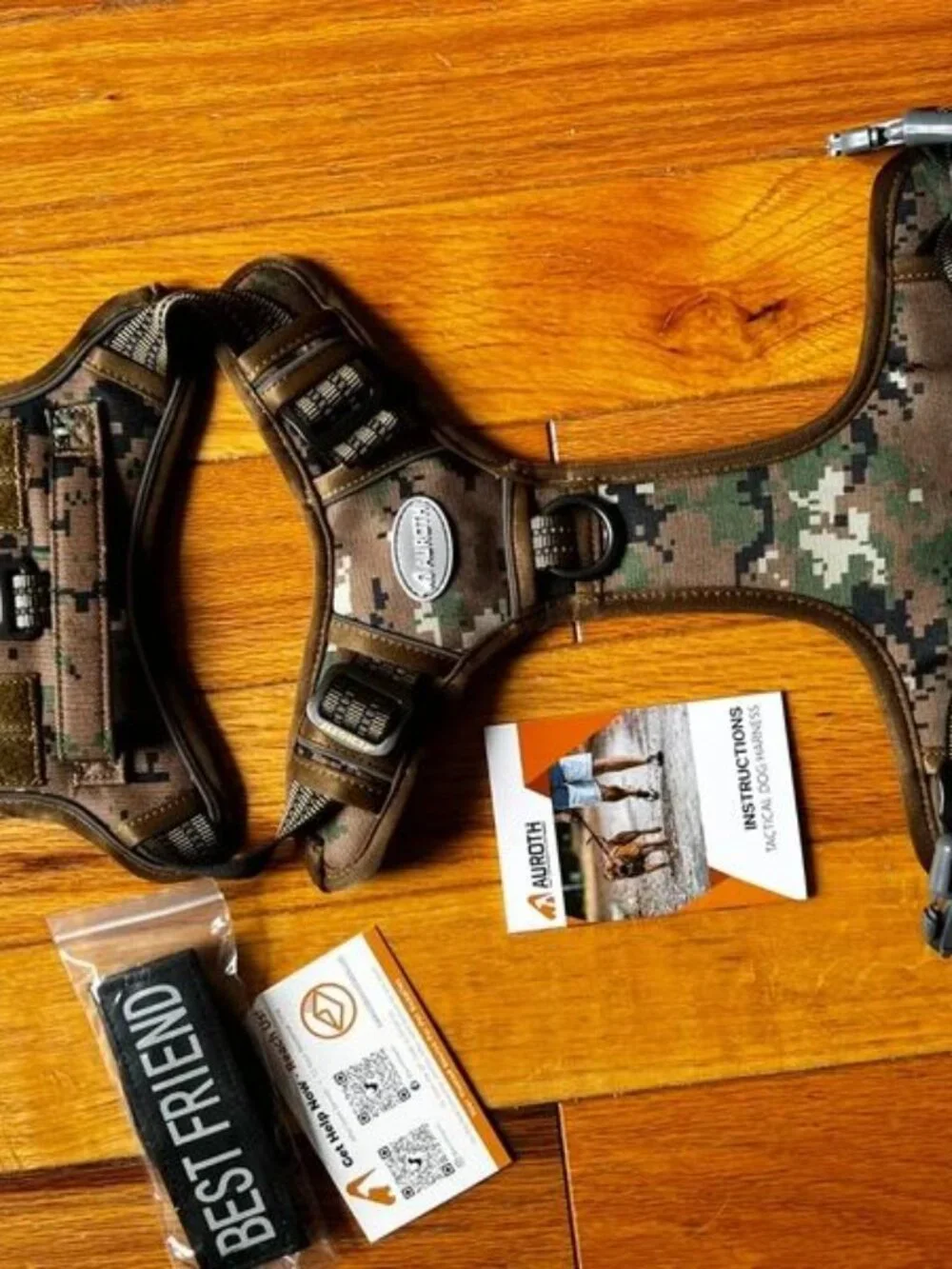 Auroth tactical dog